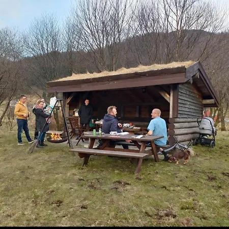 Apartment Nesvika Nature Reserve Only 20 Min Away From