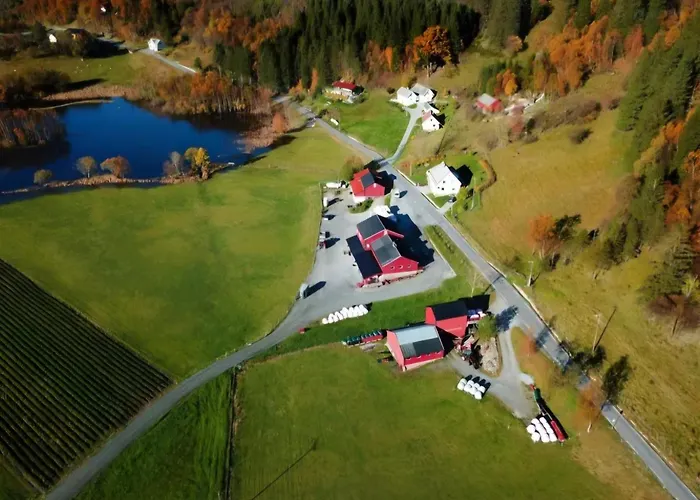 Nesvika Nature Reserve Only 20 Min Away From Apartment *