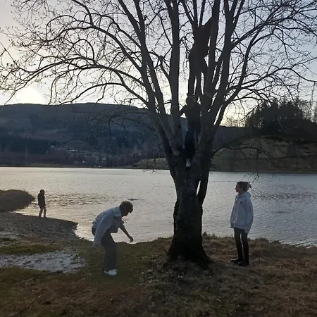 Nesvika Nature Reserve Only 20 Min Away From 卑爾根